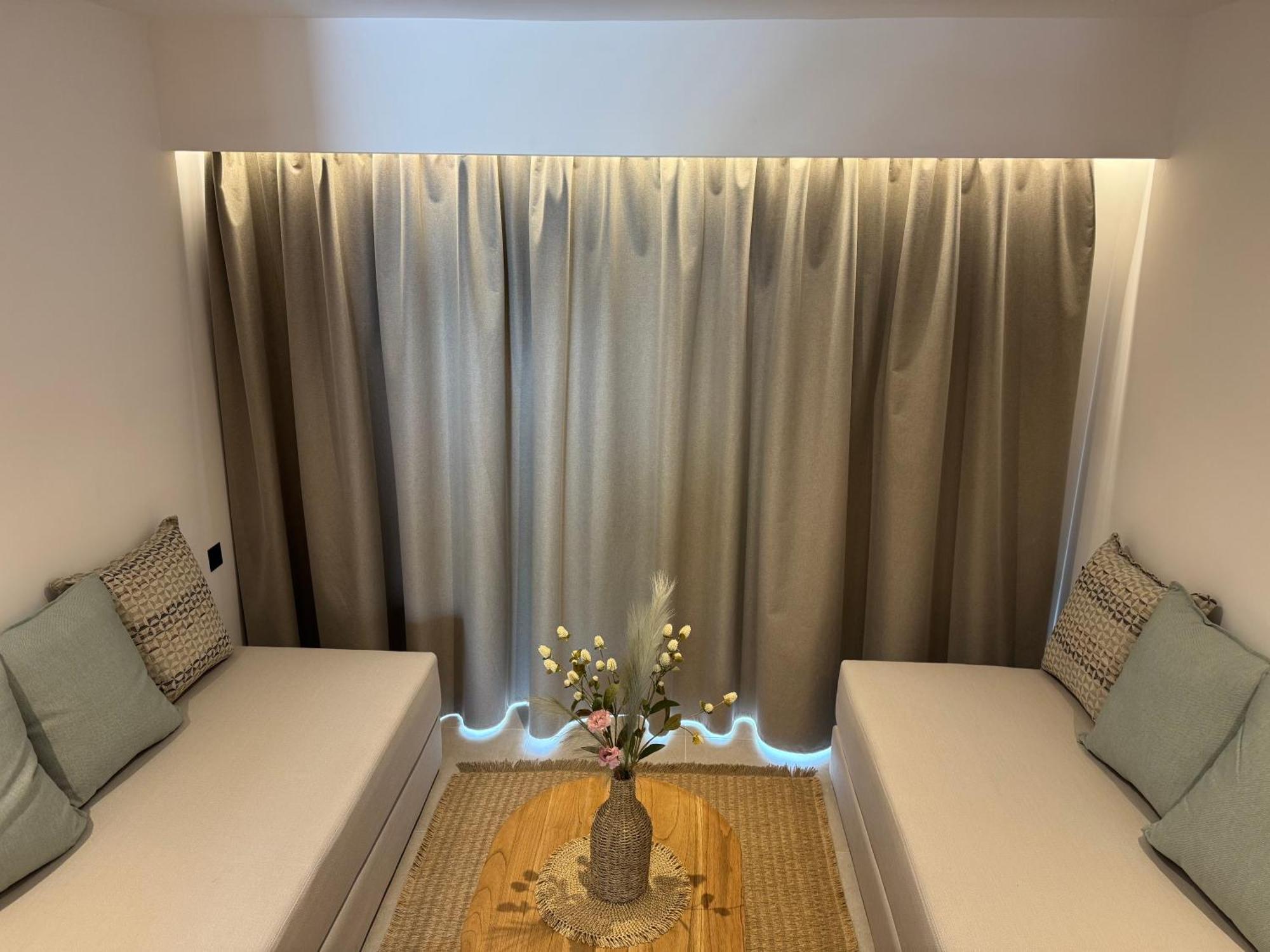 Apartment Johannes Boutique & Afantou